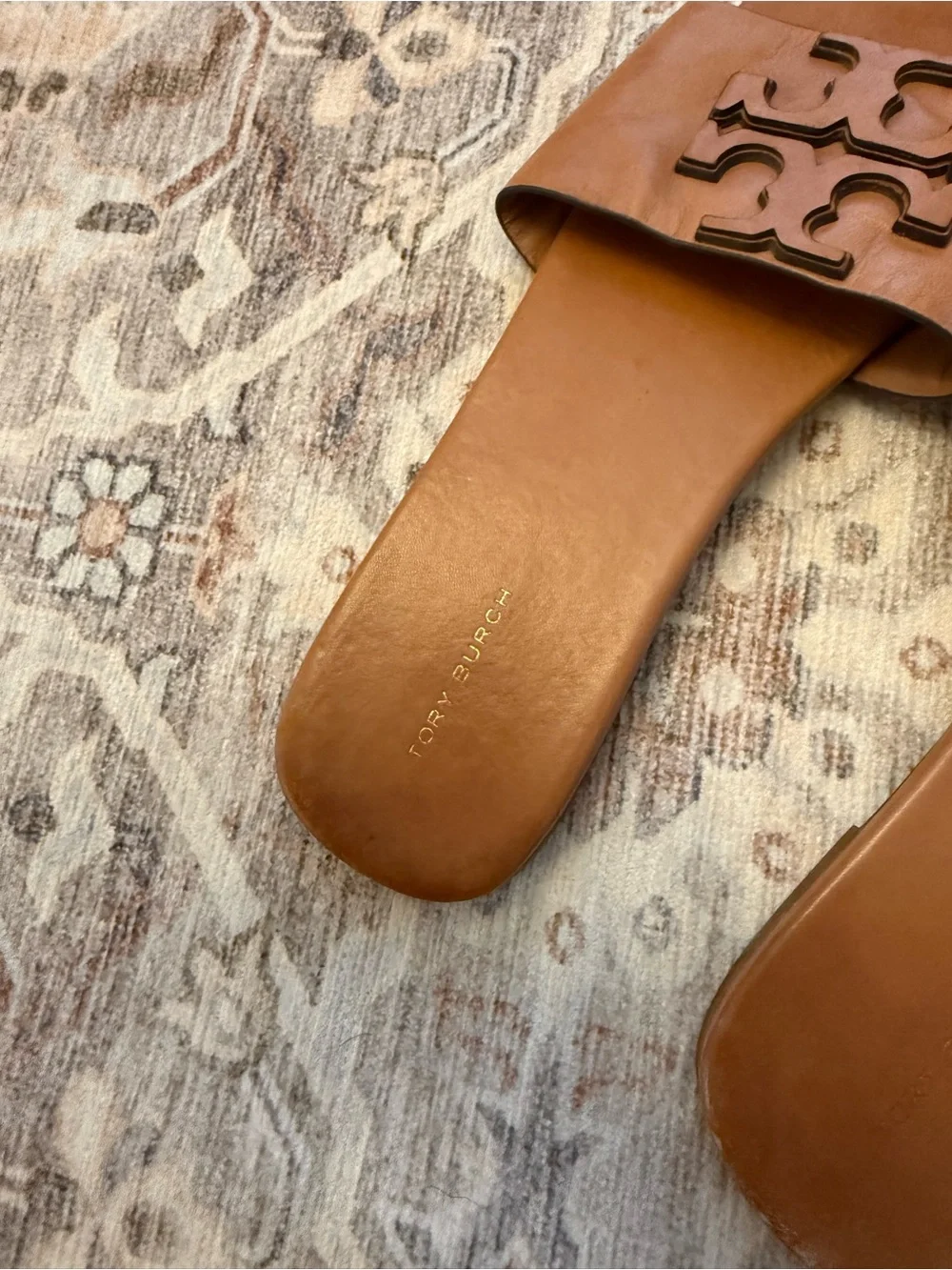 Tory Burch versatile incredibly worn